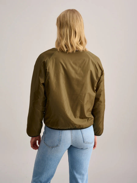 Belay Reversible Jacket in Ecru and Khaki Green