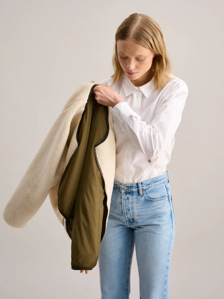 Belay Reversible Jacket in Ecru and Khaki Green