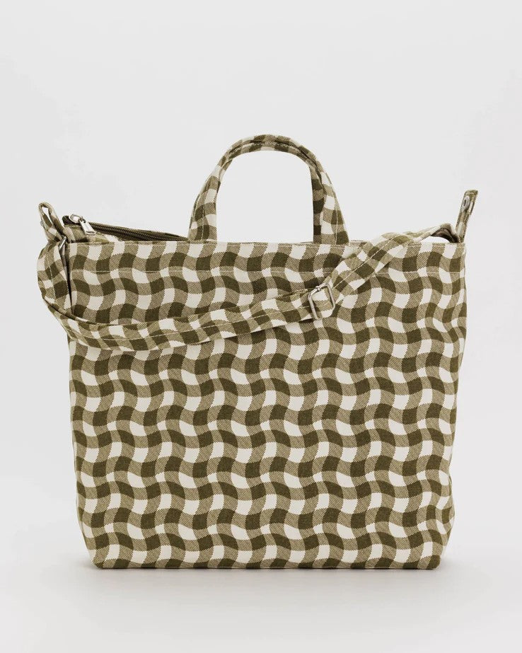 Horizontal Zip Duck Bag in Wavy Gingham Brown
