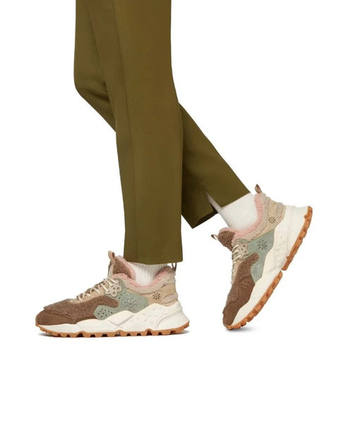 Kotetsu Sneakers in Teddy Beige and Pink
