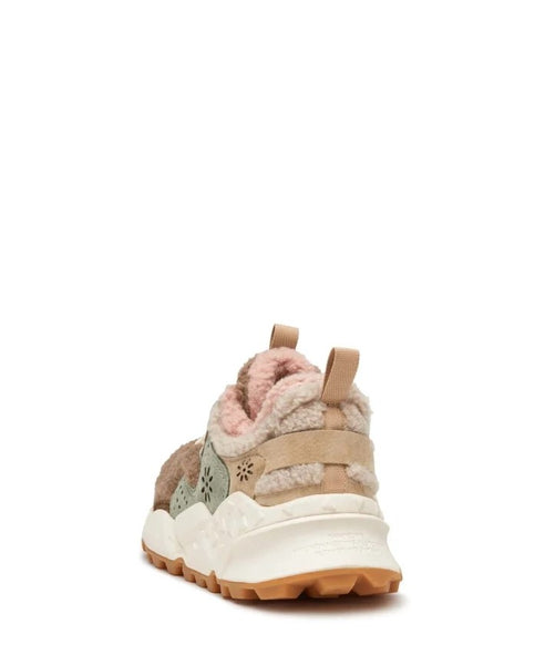 Kotetsu Sneakers in Teddy Beige and Pink