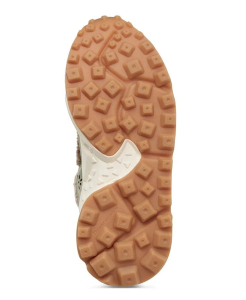 Kotetsu Sneakers in Teddy Beige and Pink