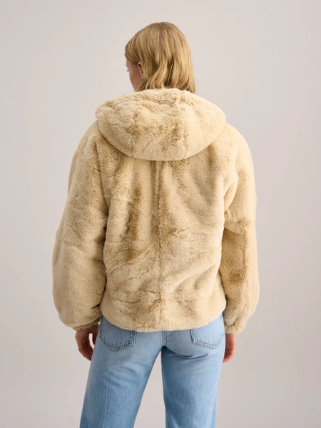 Loud Reversible Jacket in Pirate