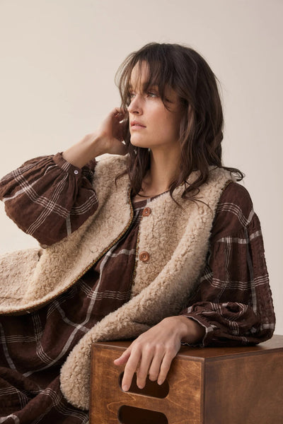 Wool & Cotton Blend Reversible Vest in Oatmeal and Brown