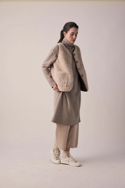Wool & Cotton Blend Reversible Vest in Oatmeal and Brown
