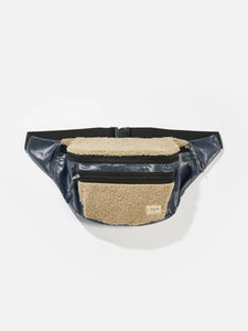 Polya Waist Bag in Argile