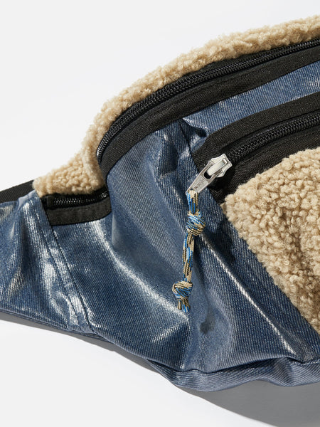 Polya Waist Bag in Argile