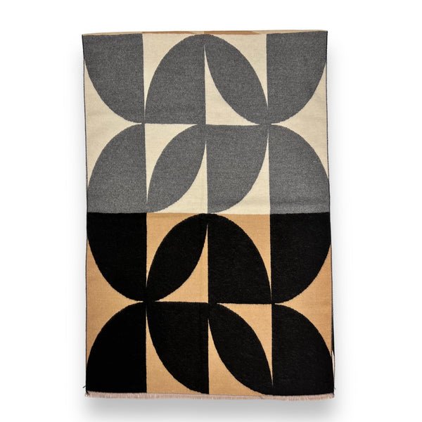 Retro Print Scarf in Blacca