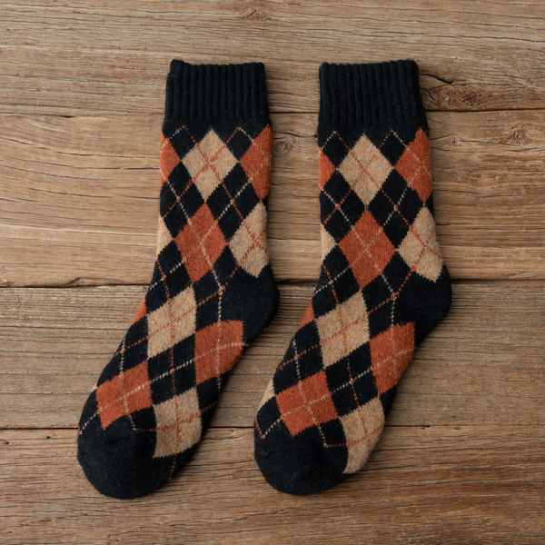 Vintage Knitted Argyle Crew Socks in Black