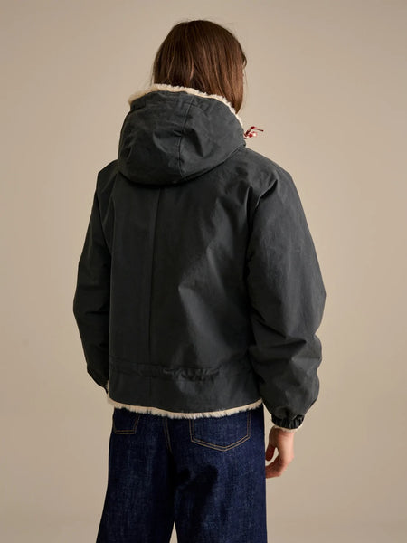 Loud Reversible Jacket in Pirate